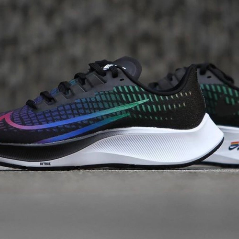 Nike Air Zoom Pegasus 37 BETRUE PRIDE Women's 8.5/unisex Running Shoes